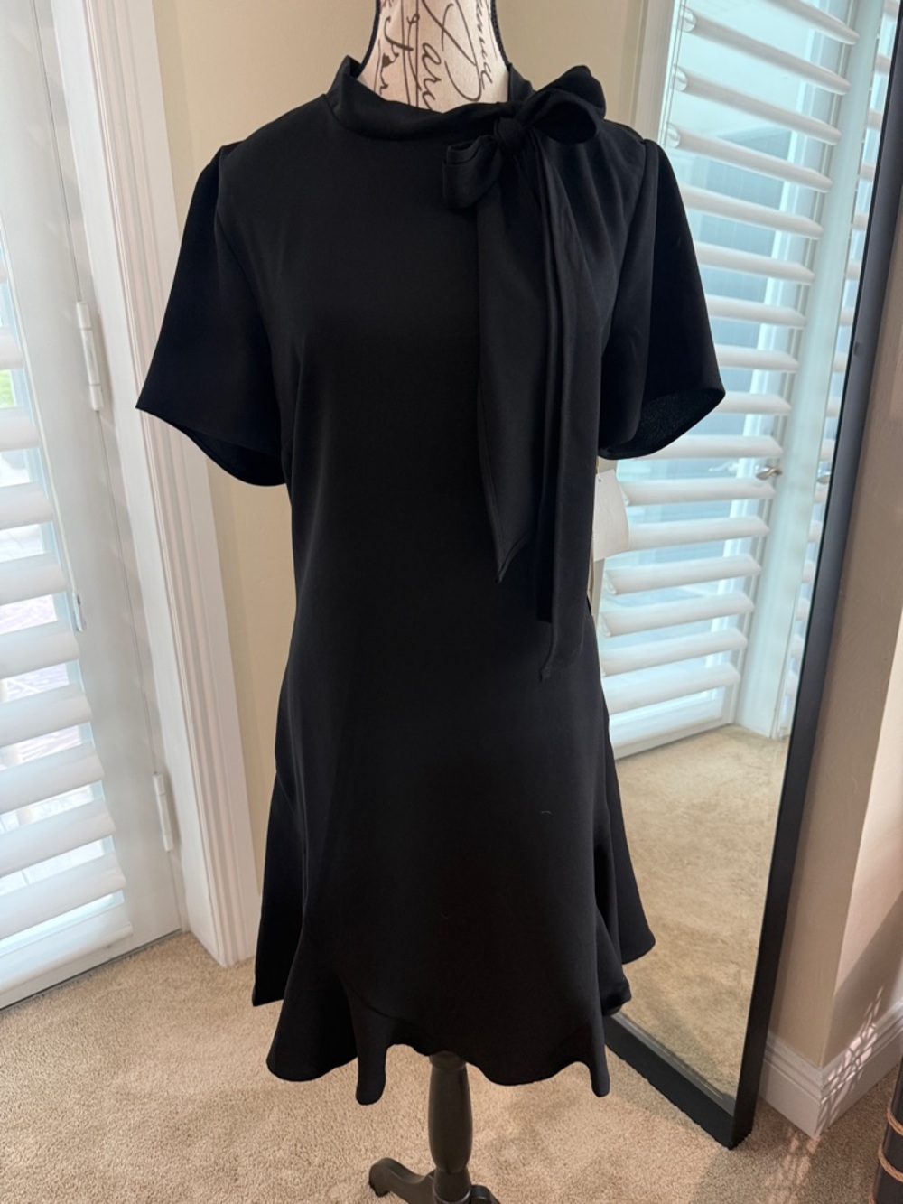 CeCe Black Tie-Neck Short Sleeve Mini Dress